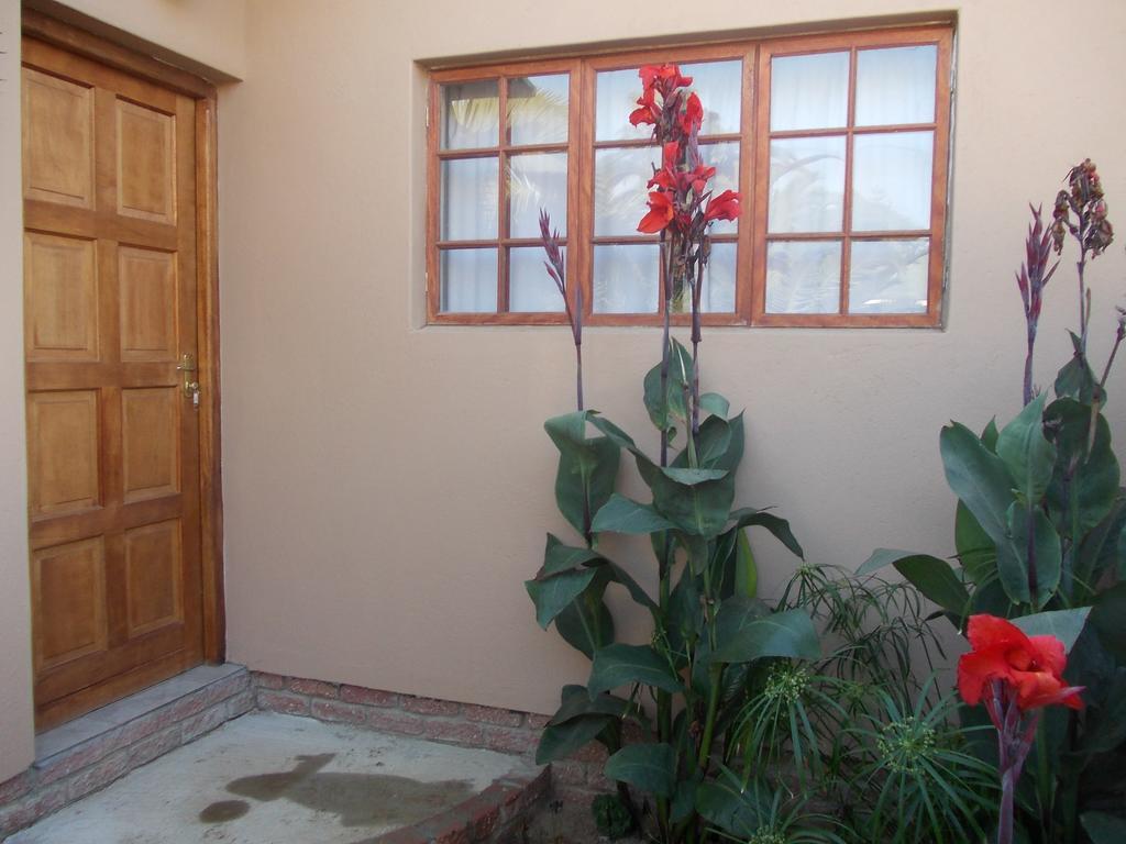 Huis Klipdriftself Catering &B&B Henties Bay Exterior foto